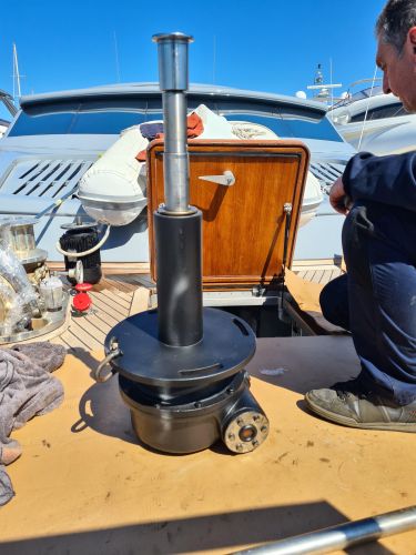 Επισκευές βαρούλκων άγκυρας yacht